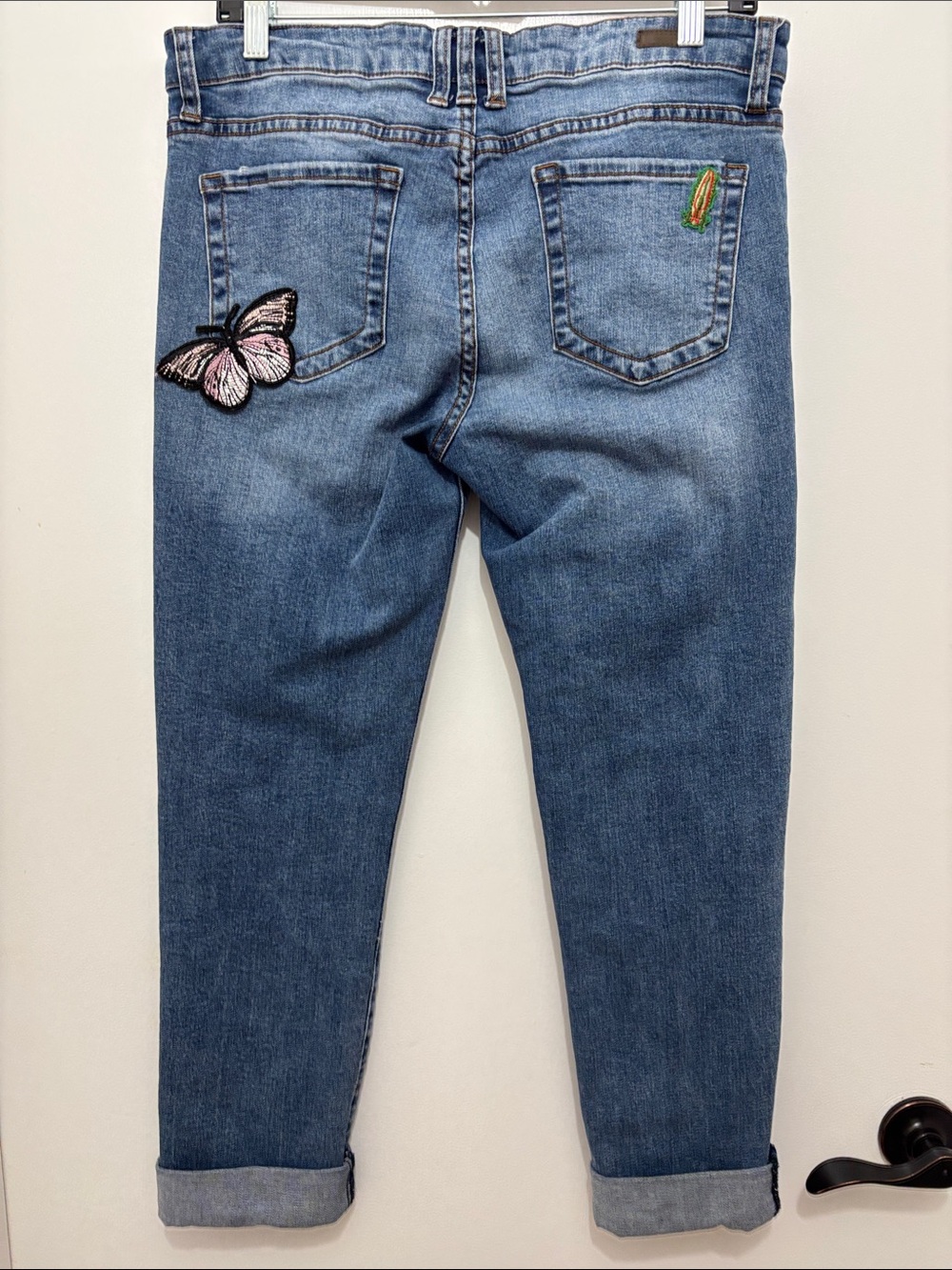 KUT from the kloth- Blue Embroidered Hummingbird & Rose Jeans Sz 6 - Picture 3 of 10
